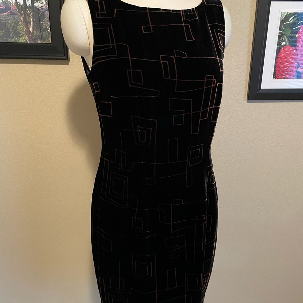 Vintage Jones New York Black Rayon & Silk Dress with Geometric Pattern, Size 8